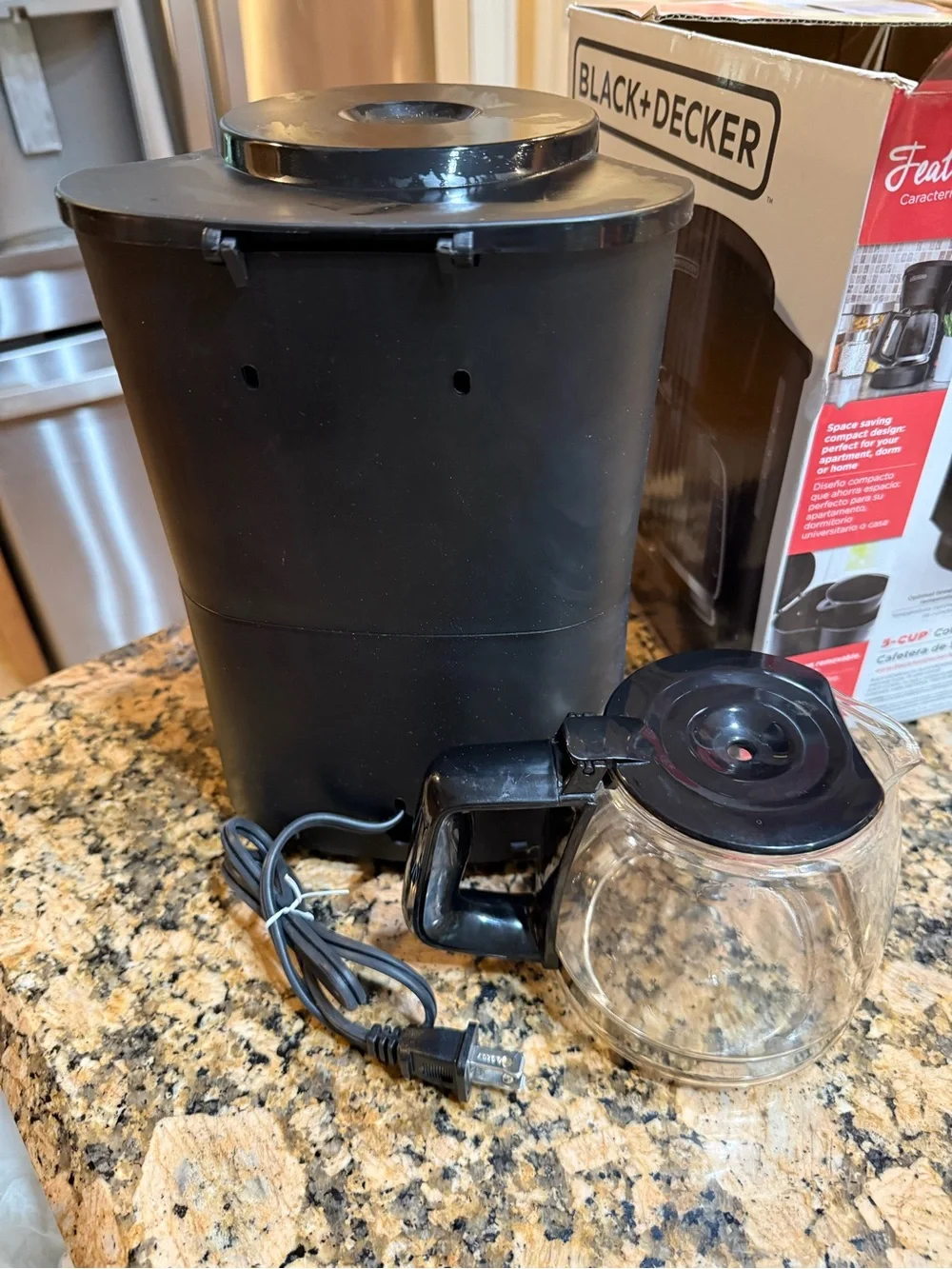 Black & Decker Black Drip Coffee Maker with Glass Carafe